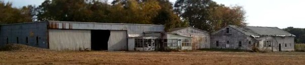 Buildings at the former Griswold Airport from Abandoned and Little-Known Airports, linked to this image.