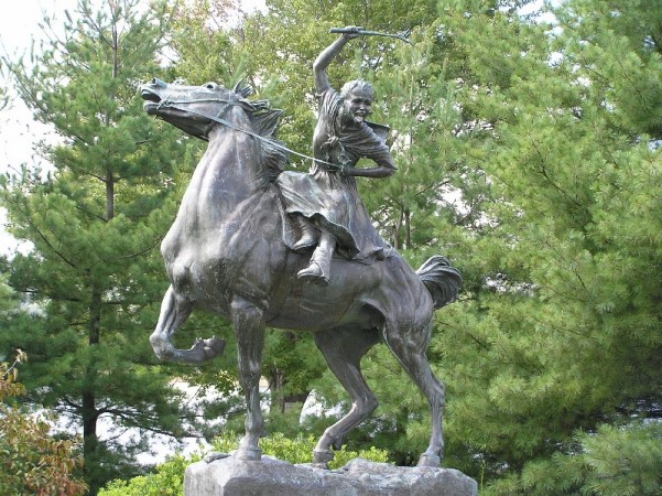 Statue of Sybil Ludington on Gleneida Avenue in Carmel, New York by Anna Hyatt Huntington.