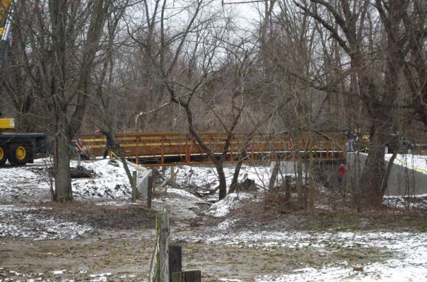 Multi-use bridge on the River Walk in Windsor, CT along the Connecticut River, in a collaboration between the Town of Windsor and CT State Parks Division. Photo: CT State Parks Trails & Greenways Program